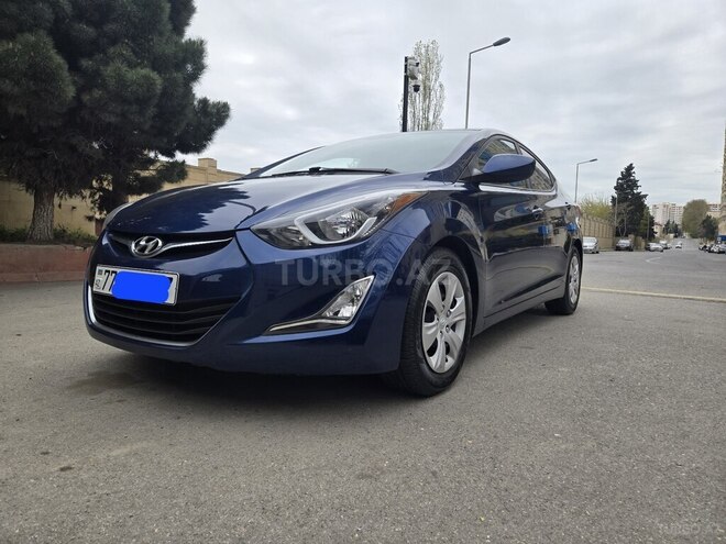 Hyundai Elantra 2015, 92,500 km - 1.8 л - Bakı