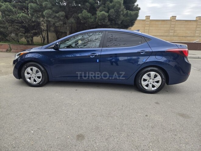 Hyundai Elantra 2015, 92,500 km - 1.8 л - Bakı