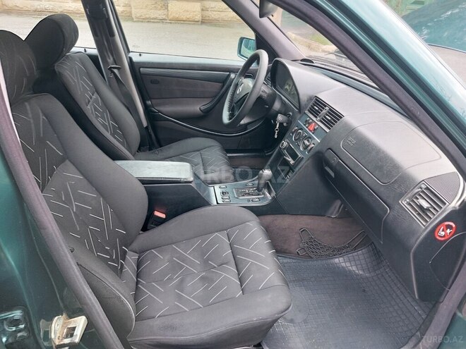 Mercedes C 220 d 1999, 385,000 km - 2.2 l - Bakı