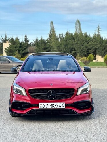 Mercedes CLA 250 4MATIC 2014, 95,000 km - 2.0 л - Bakı