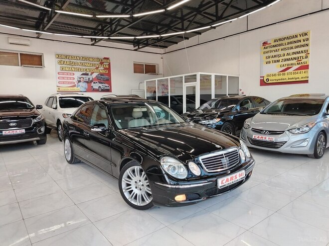 Mercedes E 320 2003, 308,000 km - 3.2 l - Sumqayıt