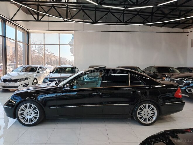 Mercedes E 320 2003, 308,000 km - 3.2 l - Sumqayıt
