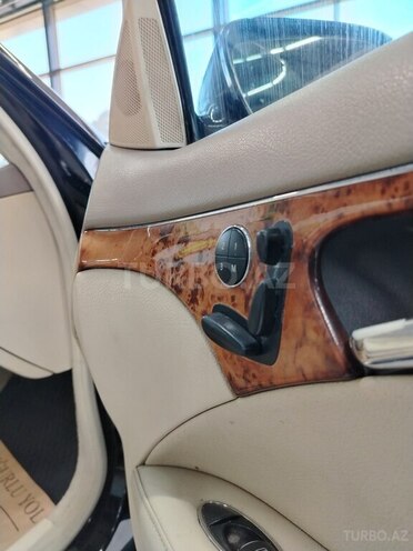 Mercedes E 320 2003, 308,000 km - 3.2 l - Sumqayıt