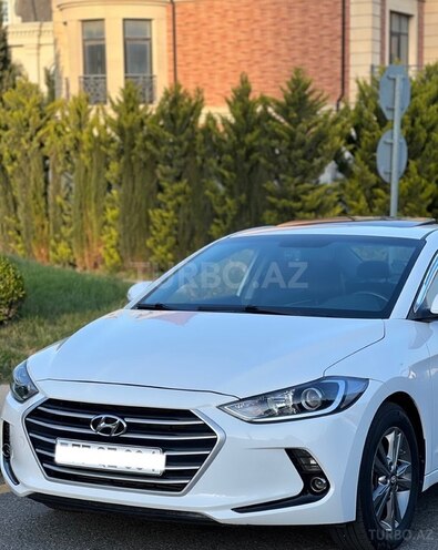 Hyundai Avante 2017, 131,200 km - 1.6 l - Bakı
