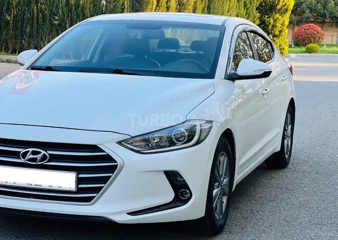 Hyundai Avante 2017, 131,200 km - 1.6 l - Bakı