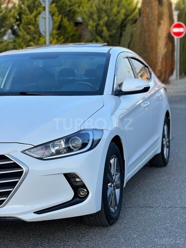 Hyundai Avante 2017, 131,200 km - 1.6 l - Bakı