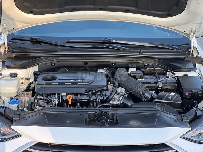 Hyundai Avante 2017, 131,200 km - 1.6 l - Bakı
