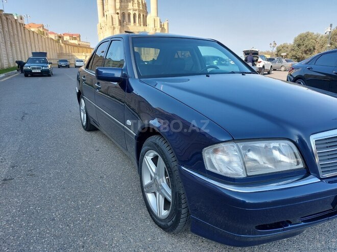 Mercedes C 240 1998, 342,000 km - 2.4 l - Bakı