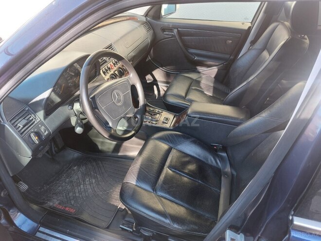 Mercedes C 240 1998, 342,000 km - 2.4 l - Bakı