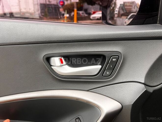 Hyundai Santa Fe 2016, 194,000 km - 2.0 l - Bakı