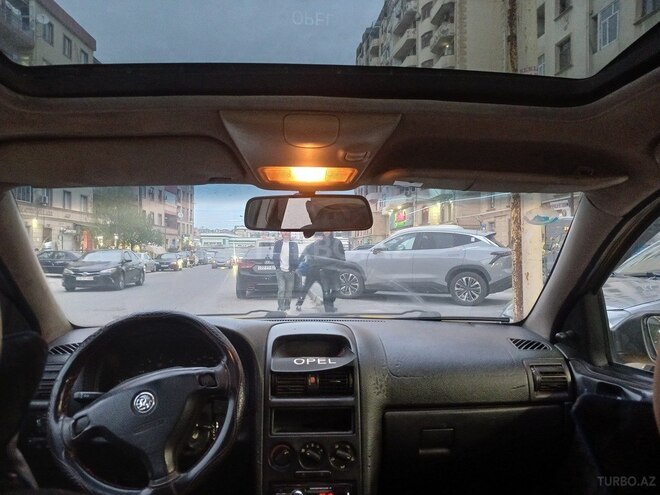 Opel Astra 2000, 212,300 km - 2.0 л - Bakı
