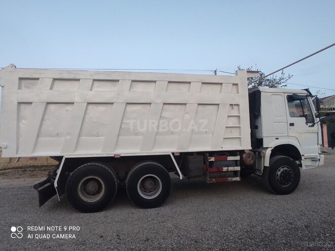 HOWO Sinotruk 2010, 300,000 km - 9.7 l - Bakı