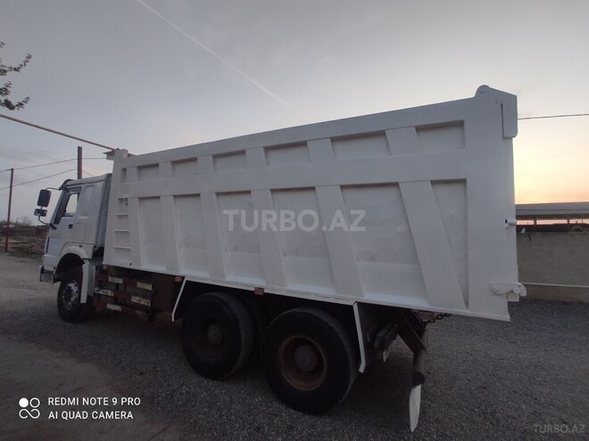 HOWO Sinotruk 2010, 300,000 km - 9.7 l - Bakı