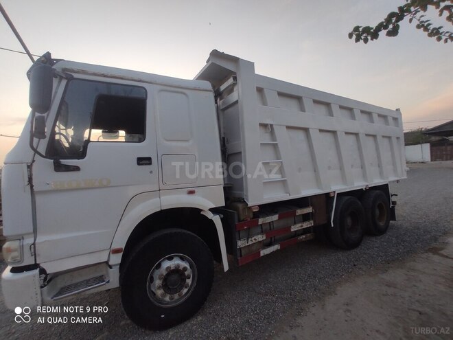 HOWO Sinotruk 2010, 300,000 km - 9.7 l - Bakı