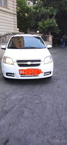 Chevrolet Aveo-1