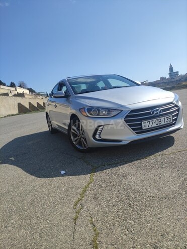Hyundai Elantra 2018, 135,000 km - 2.0 l - Bakı