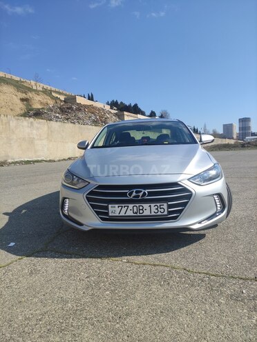 Hyundai Elantra 2018, 135,000 km - 2.0 l - Bakı