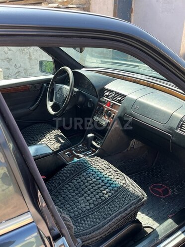 Mercedes C 200 1998, 303,860 km - 2.0 l - Bakı