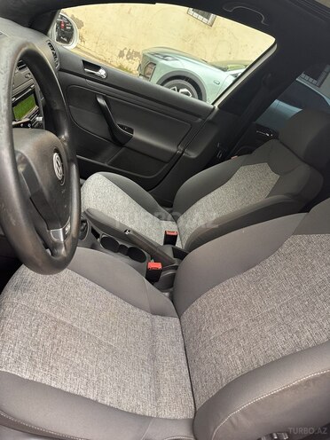 Volkswagen Golf 2005, 360,000 km - 1.6 l - Bakı