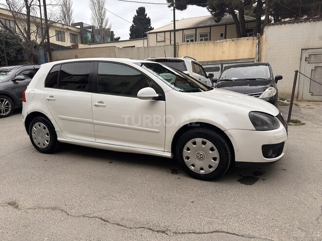 Volkswagen Golf 2005, 360,000 km - 1.6 l - Bakı