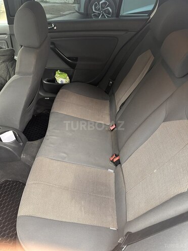 Volkswagen Golf 2005, 360,000 km - 1.6 l - Bakı