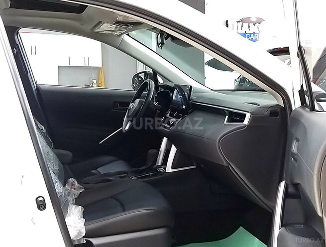 Toyota Corolla Cross-15