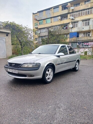 Opel Vectra 1998, 182,000 km - 1.6 l - Bakı