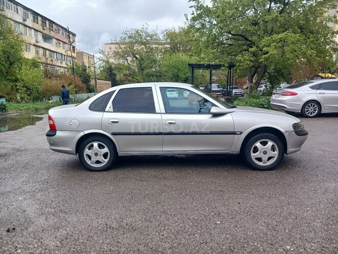 Opel Vectra 1998, 182,000 km - 1.6 l - Bakı