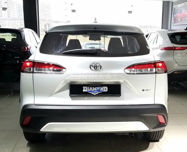Toyota Corolla Cross-8