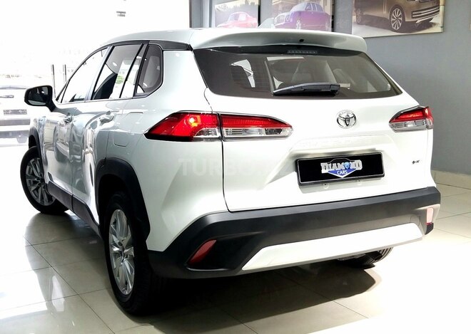 Toyota Corolla Cross-10