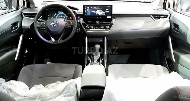 Toyota Corolla Cross-13