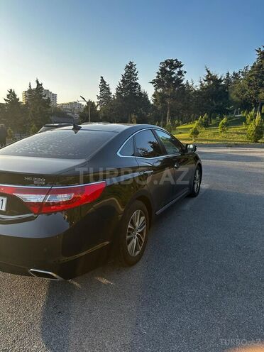 Hyundai Grandeur 2015, 243,000 km - 2.2 л - Bakı