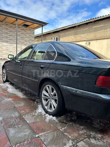 BMW 528 1999, 135,970 km - 2.8 л - Beyləqan