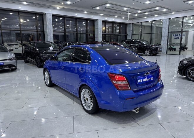 Chevrolet Aveo-6