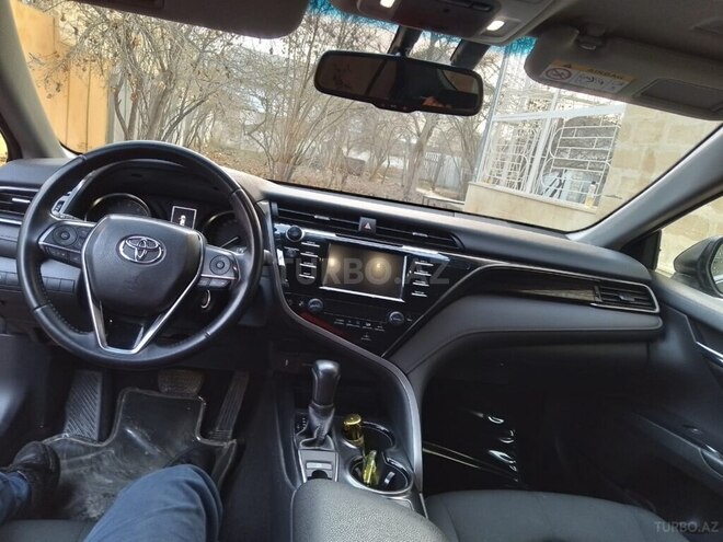 Toyota Camry 2019, 68,000 km - 2.5 л - Salyan