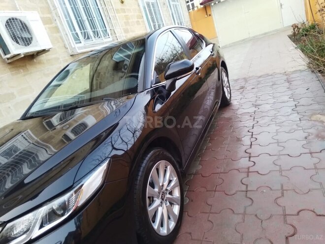 Toyota Camry 2019, 68,000 km - 2.5 л - Salyan