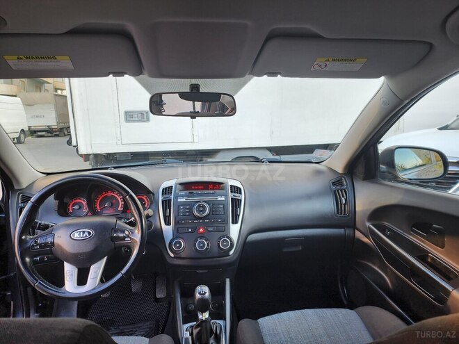 Kia Ceed 2011, 269,000 km - 1.4 l - Bakı