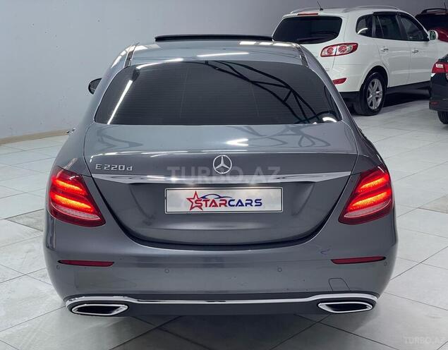 Mercedes E 220 d 2018, 143,234 km - 2.2 l - Sumqayıt