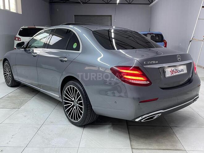 Mercedes E 220 d 2018, 143,234 km - 2.2 l - Sumqayıt
