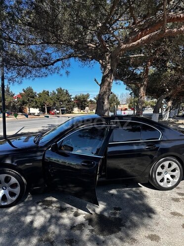 BMW 735 2002, 294,000 km - 3.6 l - Bakı
