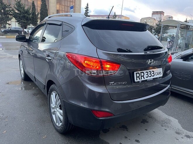 Hyundai ix35-3