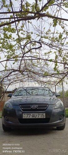 Kia Ceed 2008, 396,000 km - 1.6 л - Bərdə