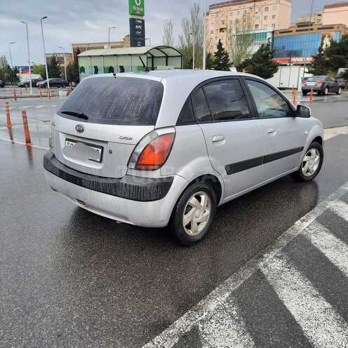Kia Rio 2005, 333,221 km - 1.5 l - Sumqayıt
