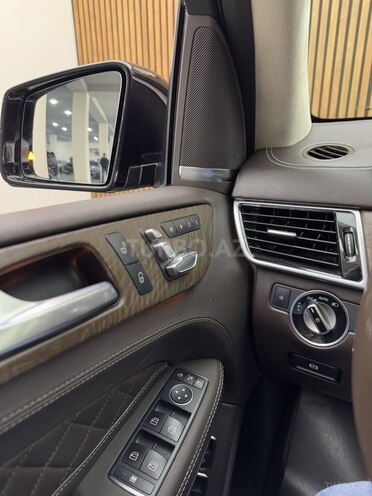 Mercedes GLS 500 4MATIC 2016, 185,000 km - 4.7 l - Bakı