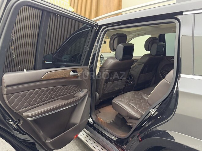 Mercedes GLS 500 4MATIC 2016, 185,000 km - 4.7 l - Bakı