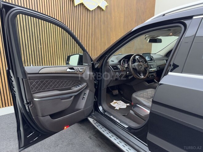 Mercedes GLS 500 4MATIC 2016, 185,000 km - 4.7 l - Bakı