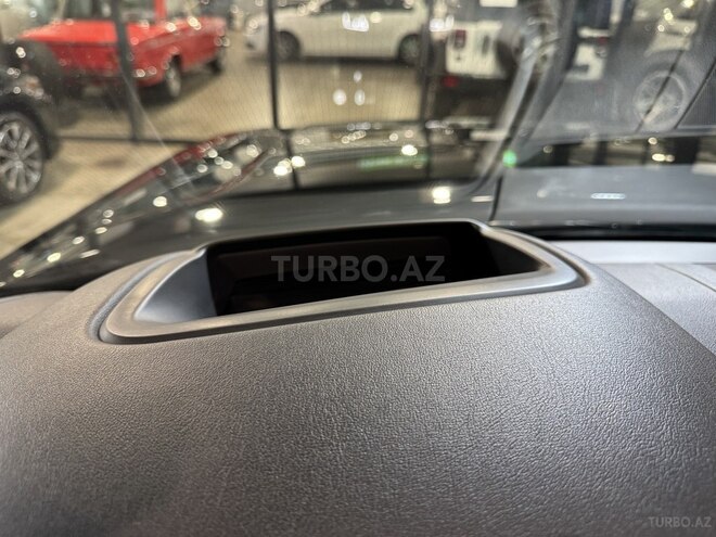 Land Rover Range Rover 2019, 130,000 km - 3.0 l - Bakı