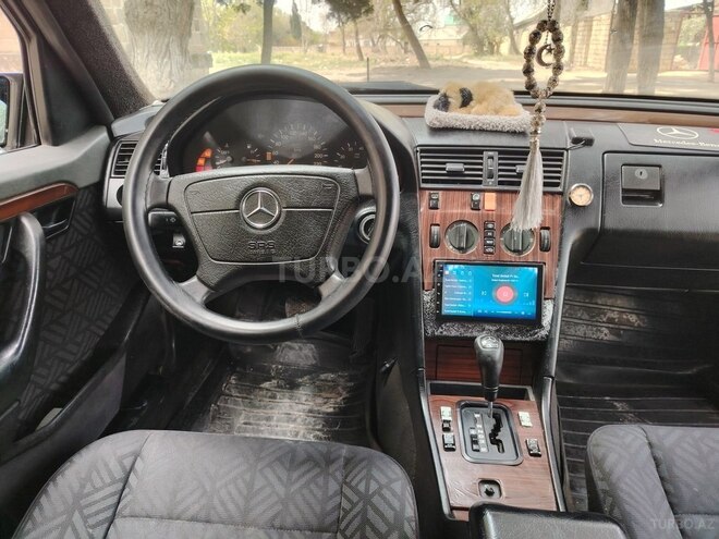 Mercedes C 220 1994, 283,492 km - 2.2 l - Sumqayıt