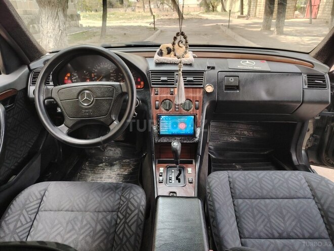 Mercedes C 220 1994, 283,492 km - 2.2 l - Sumqayıt