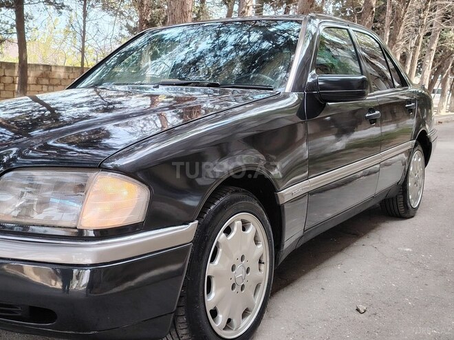 Mercedes C 220 1994, 283,492 km - 2.2 l - Sumqayıt